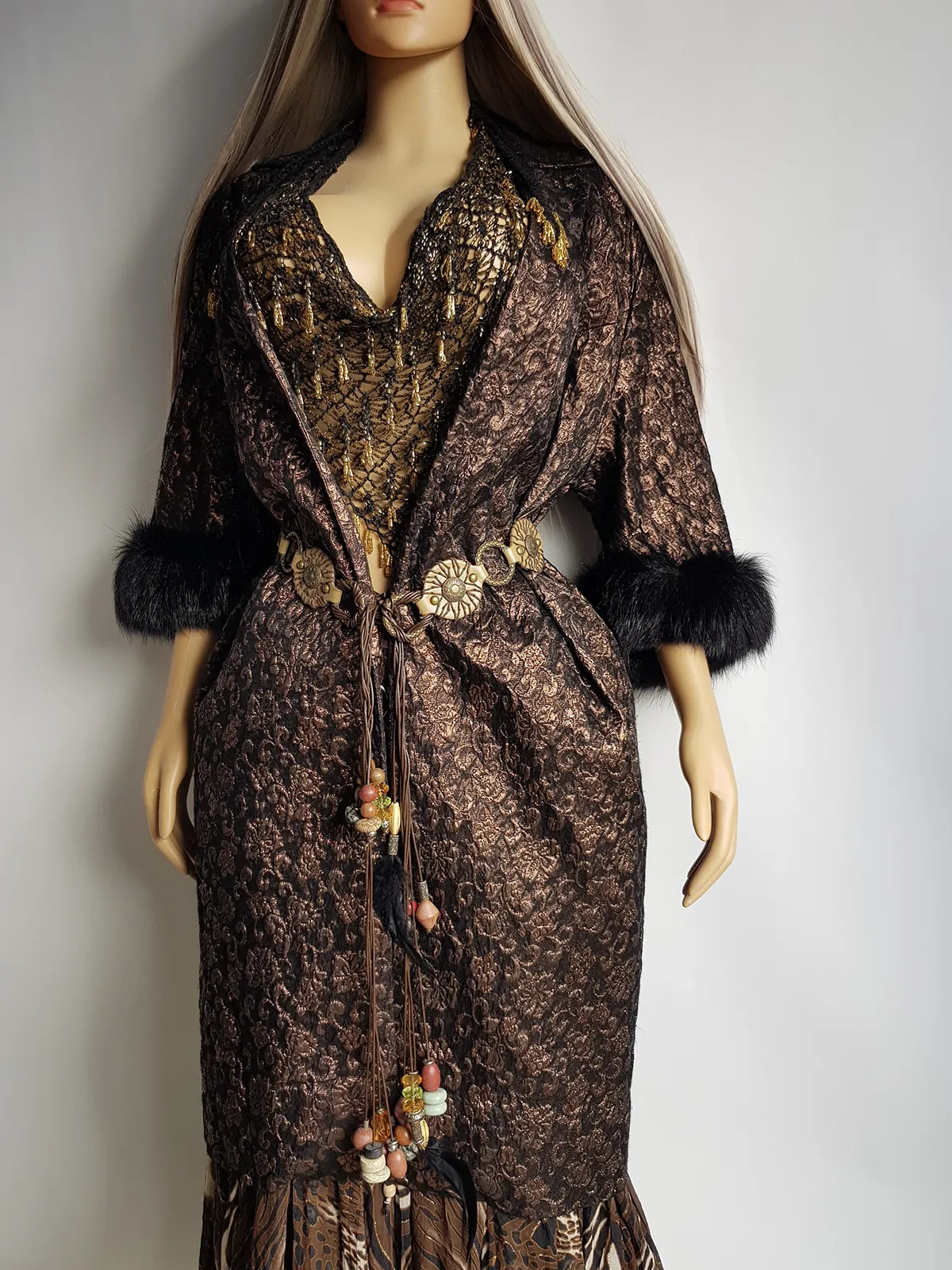 1950s Vintage Bronze Evening Coat with Fur Sleeves - Floral Metallic Print - Immaculate Tailoring - Fully Lined