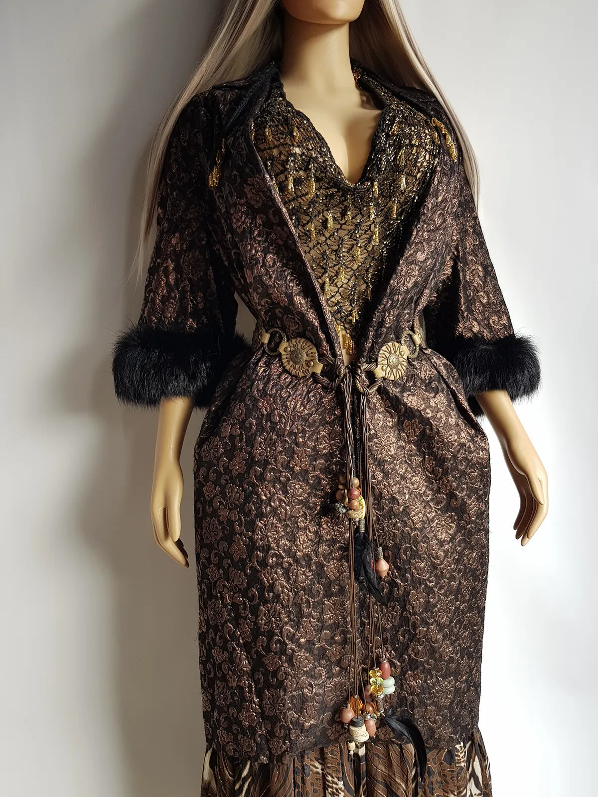 1950s Vintage Bronze Evening Coat with Fur Sleeves - Floral Metallic Print - Immaculate Tailoring - Fully Lined