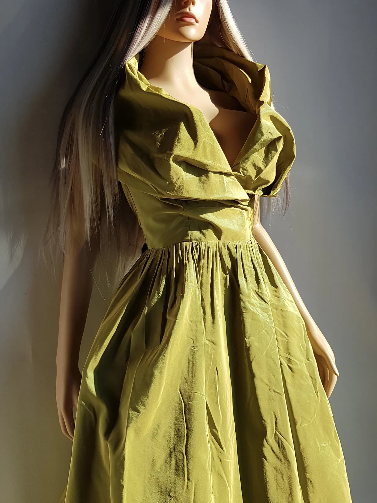 2000s Whimsical Iridescent Fairy Dress in Mystical Chartreuse Green - 50s Shape - Structural and Versatile neckline - wear multiple ways