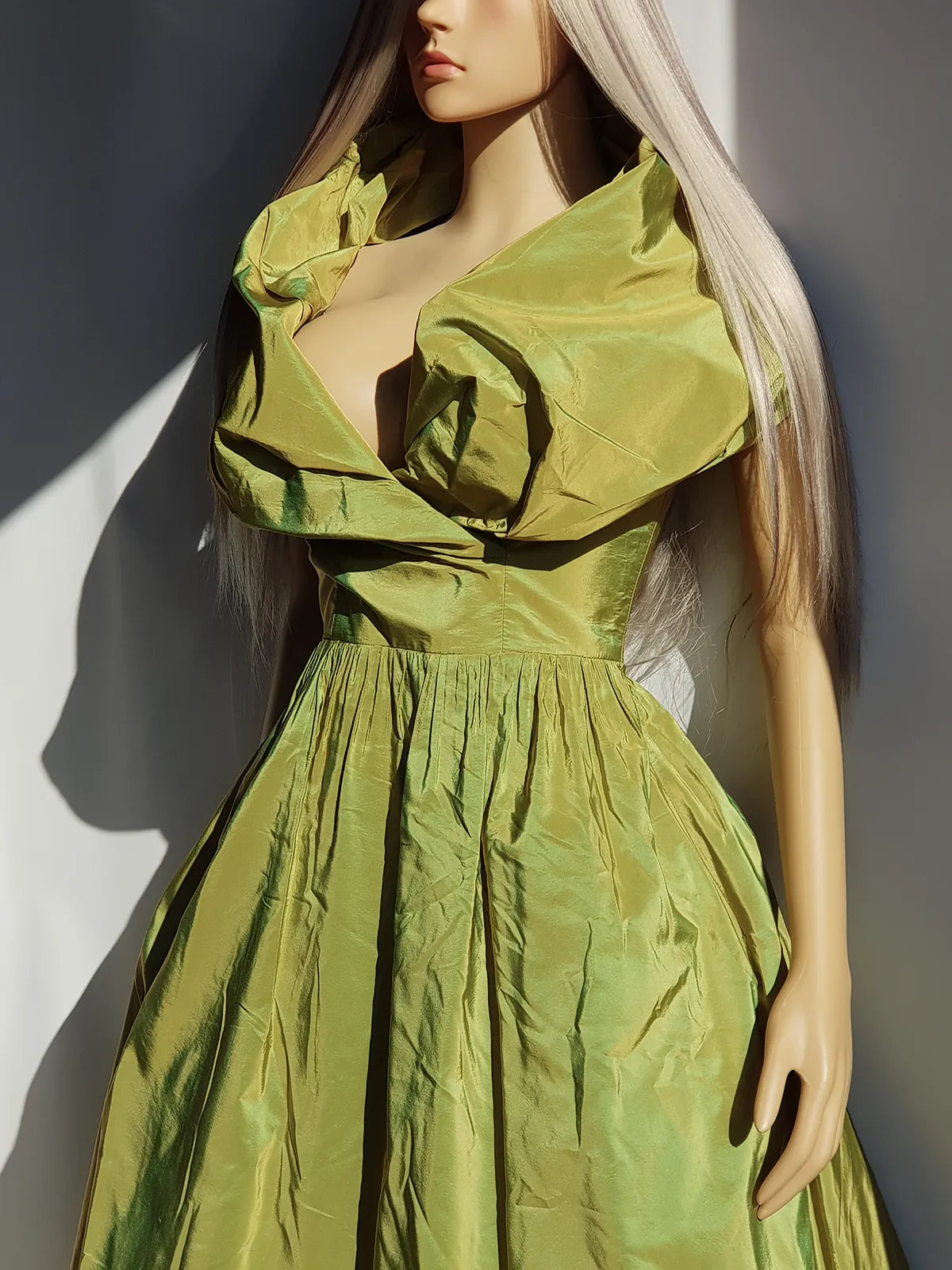 2000s Whimsical Iridescent Fairy Dress in Mystical Chartreuse Green - 50s Shape - Structural and Versatile neckline - wear multiple ways