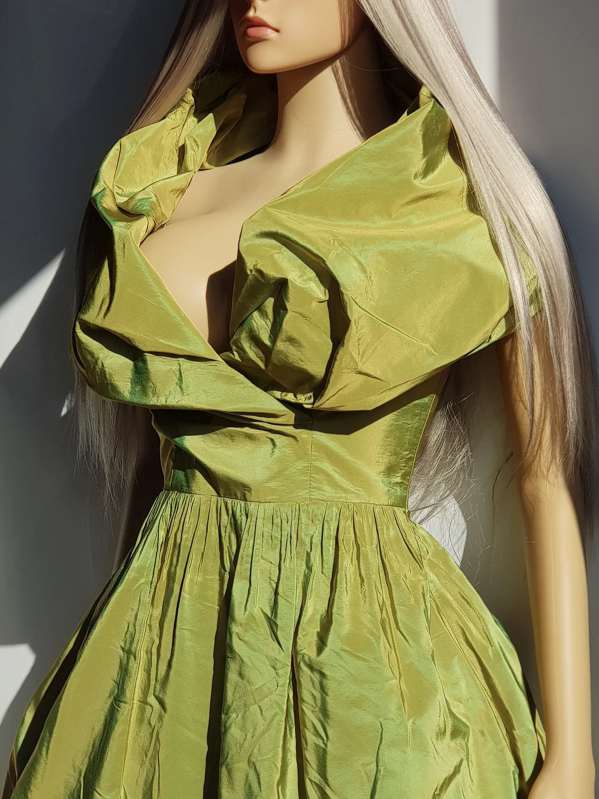 2000s Whimsical Iridescent Fairy Dress in Mystical Chartreuse Green - 50s Shape - Structural and Versatile neckline - wear multiple ways