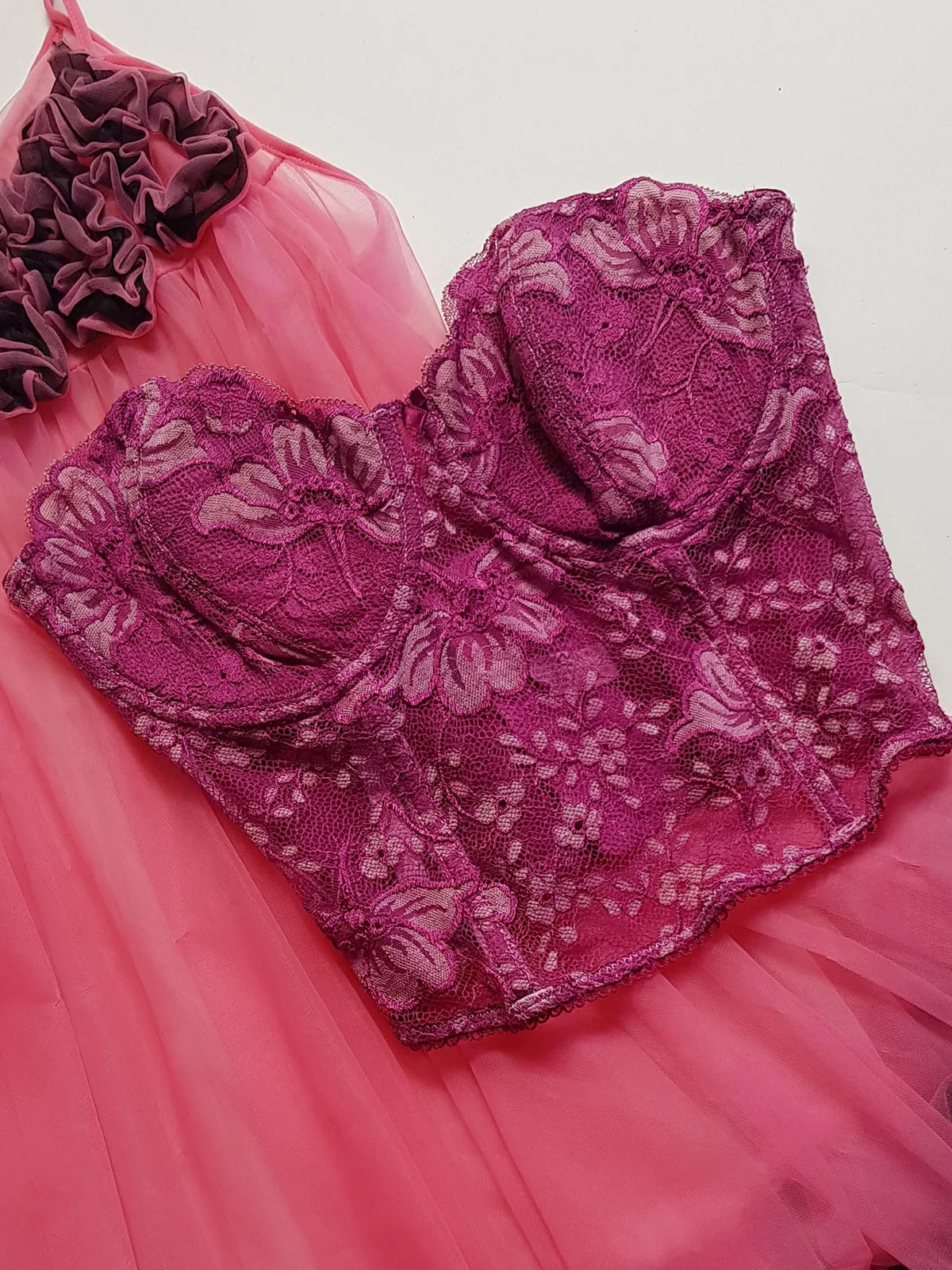 Exceptionally Beautiful 1990s Hand-Dyed Berry Pink Corset Top - Only 1 Made - Ornate Floral Lace - Boned Underwire Bustier with Hook & Eye Closure
