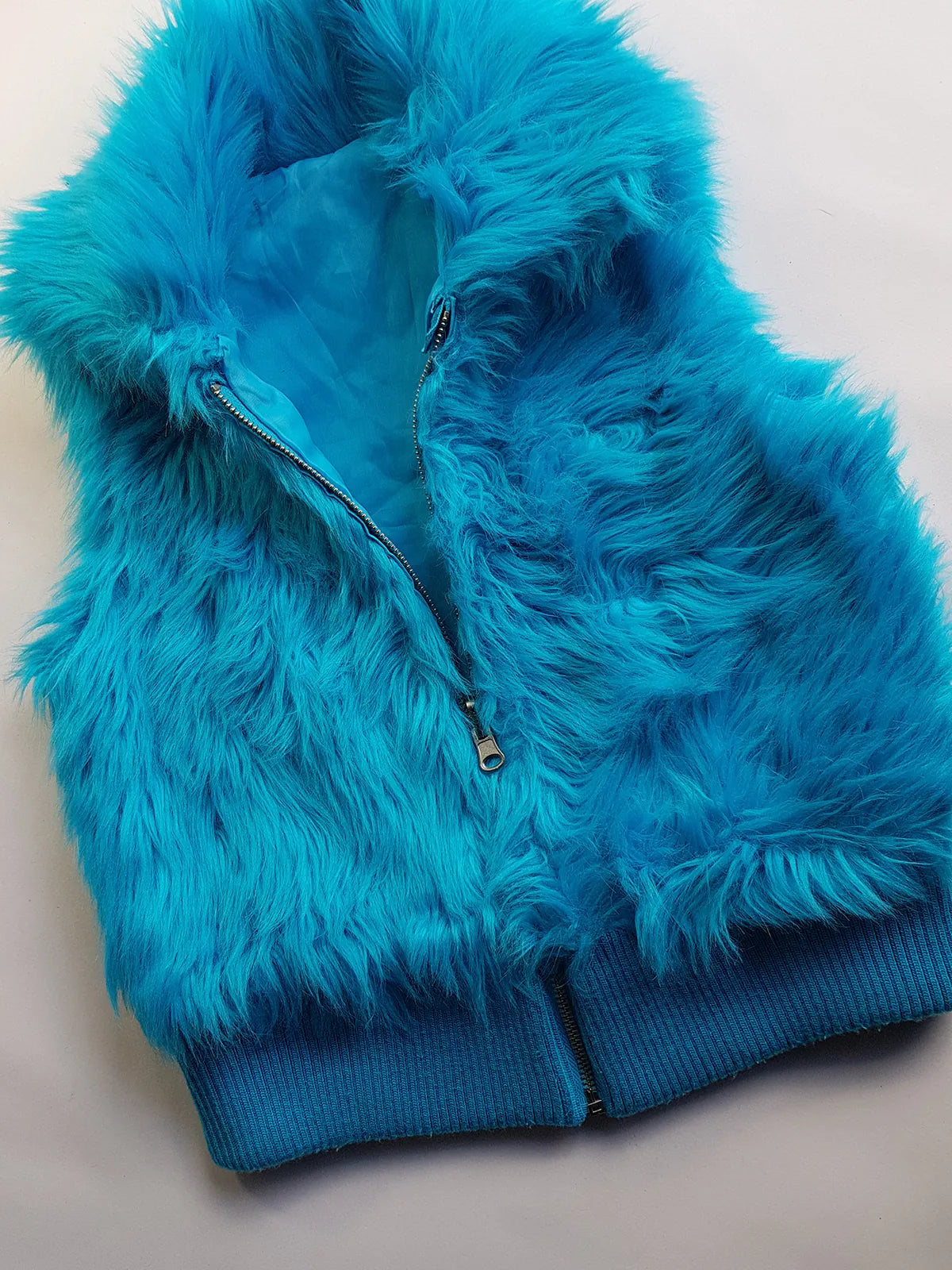 1990s Wild Fun Fur Vest in Electric Blue - Knit Detailing & Super Chunky Metal Zipper & Hardware