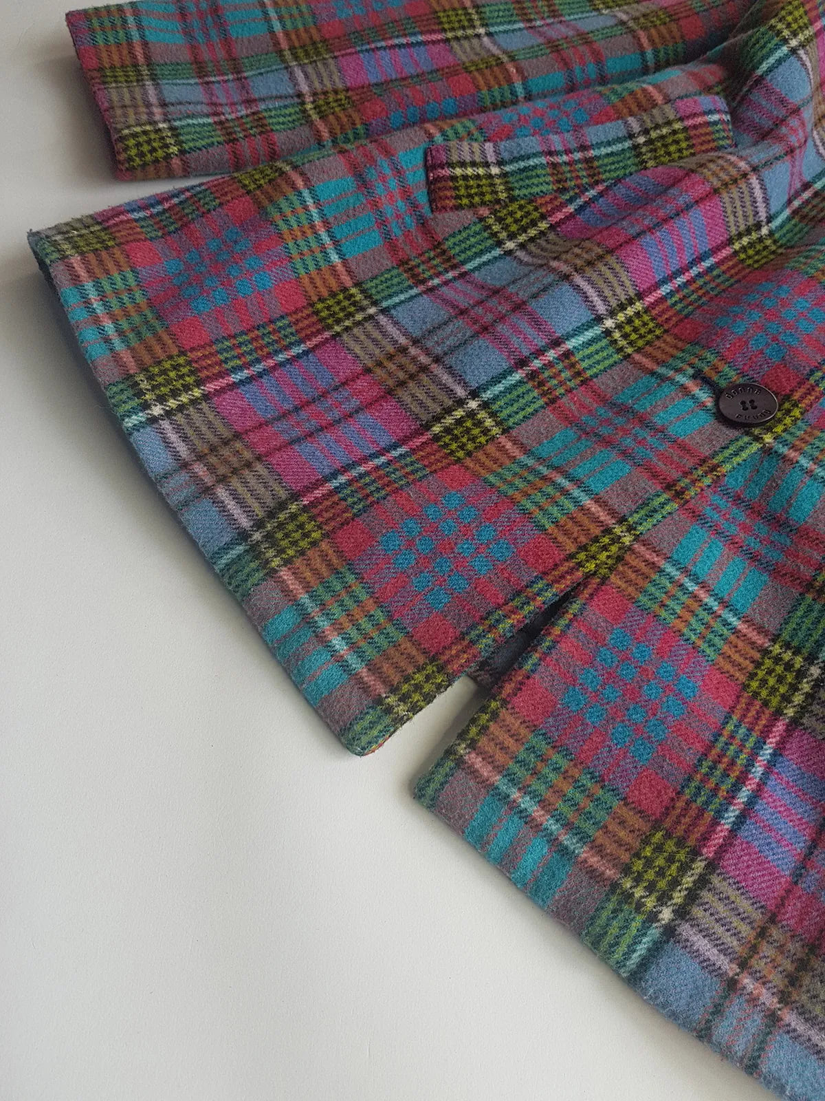 1990s Iconic Clueless Style Plaid Jacket - Tailored Hourglass - Pinks Purples Greens & Blues - Perfect Shape - Fully Lined