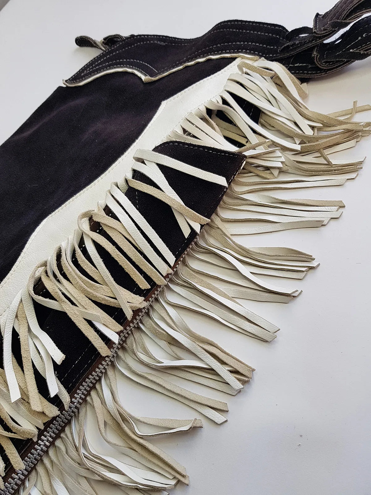 1950s Geniune Authentic Cowgirl Princess - Beautiful Soft Suede & Leather Tassel Chaps - Black & White - Chunky Metal Zippers - Perfect Fit -  Iconic for a Costume