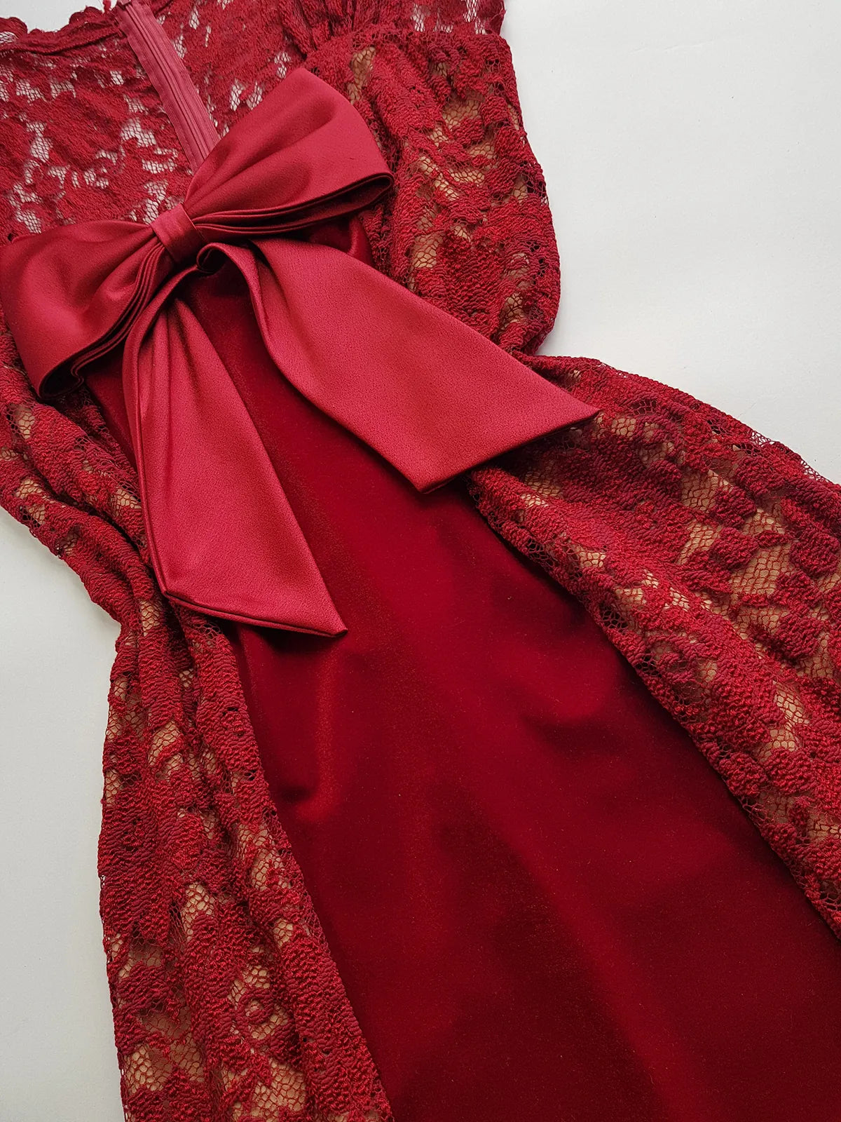 1990s Romantic Ruby Red Designer Vintage Lace & Velvet Dress - Knockout for Evening & The Perfect Dinner Date - Unbelievably Gorgeous