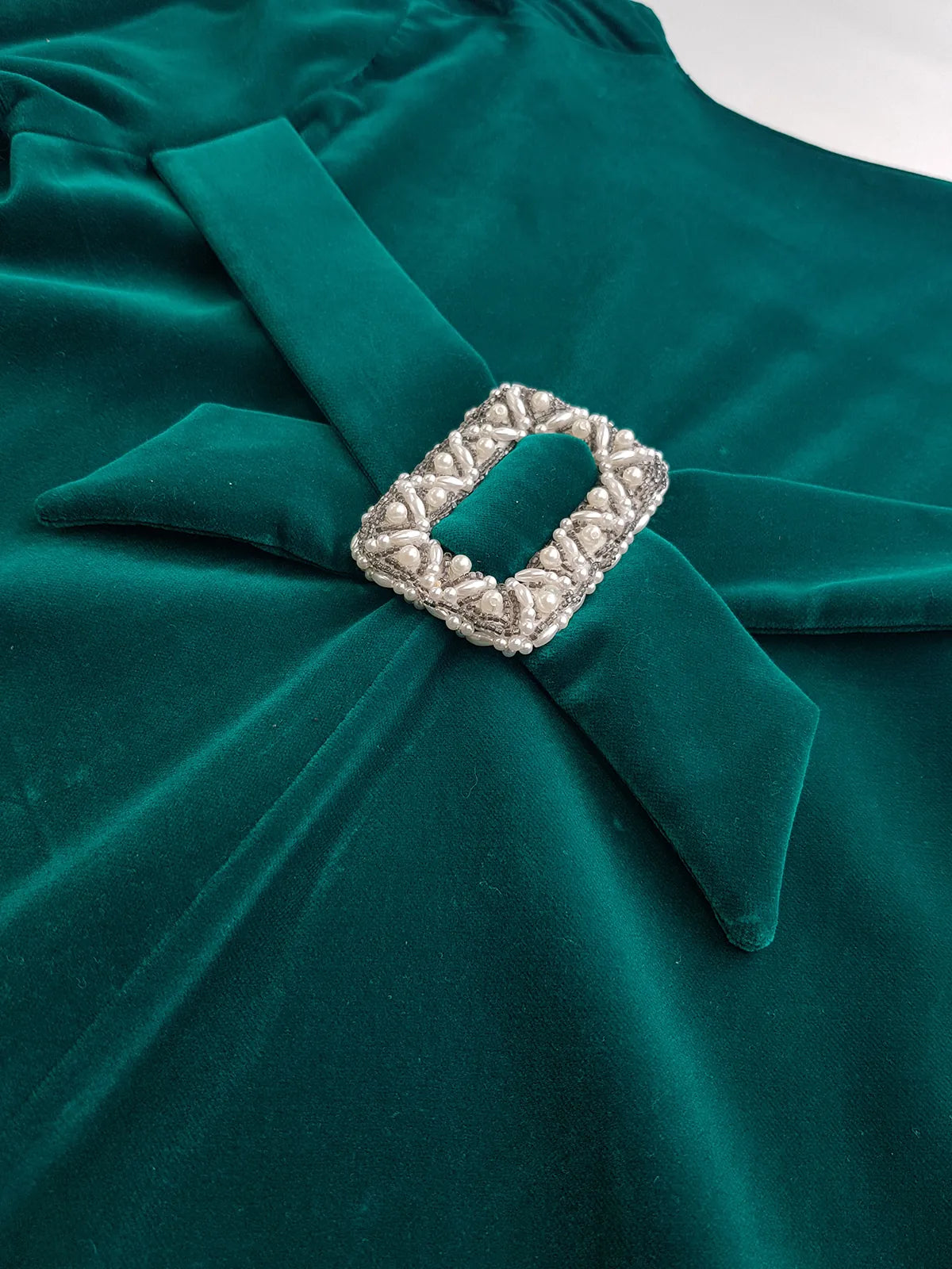 Unbelievable 1920s Peacock Green Bridal Quality Velvet Floor Length Opera Coat - Romantic Sleeves - Ornate Pearl Buckle & Bow - Unworn Condition