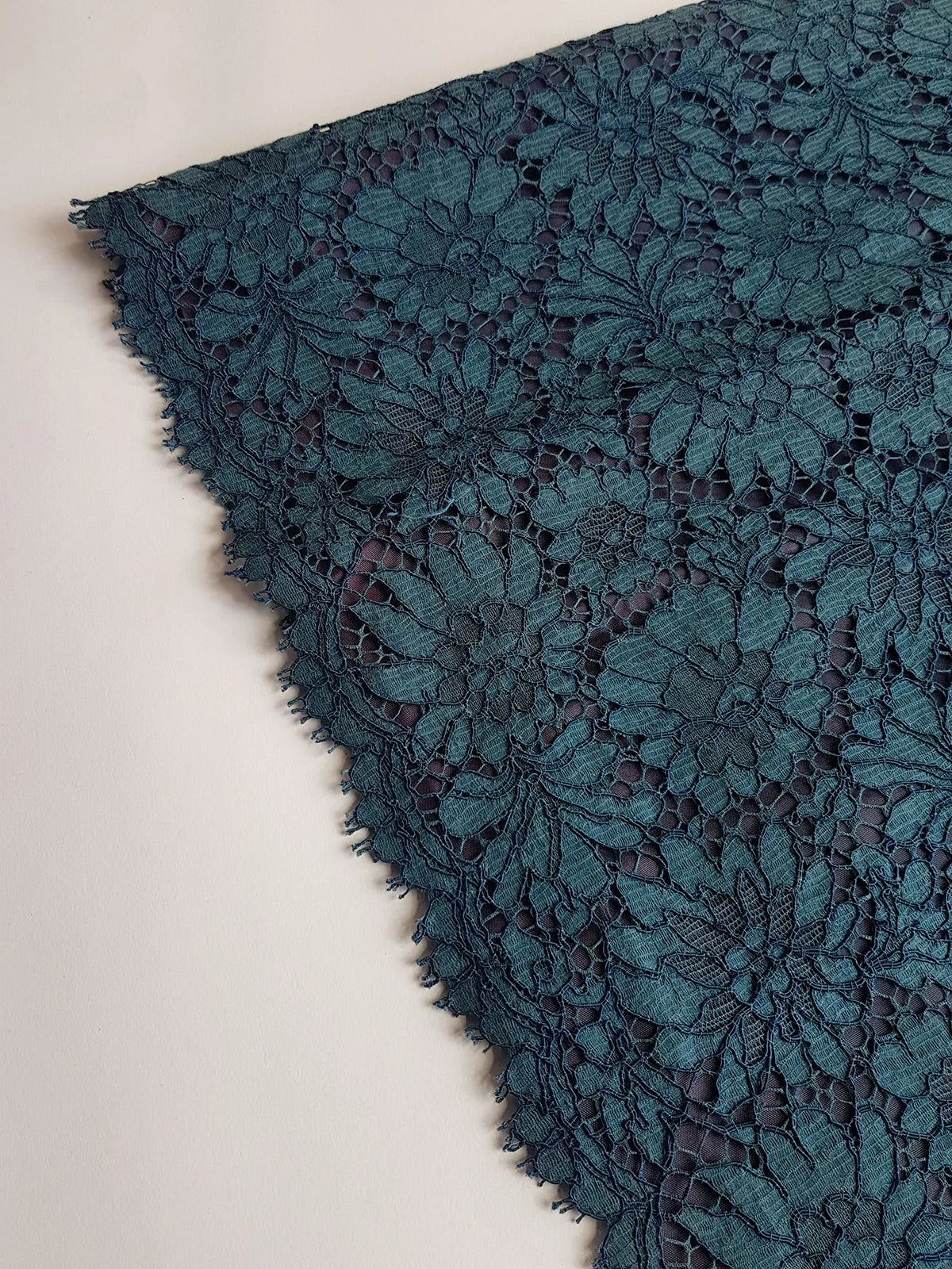 1950s Vintage Peacock Lace Dress - Scalloped Lace Hemline - Immaculate Tailoring - Fully Lined