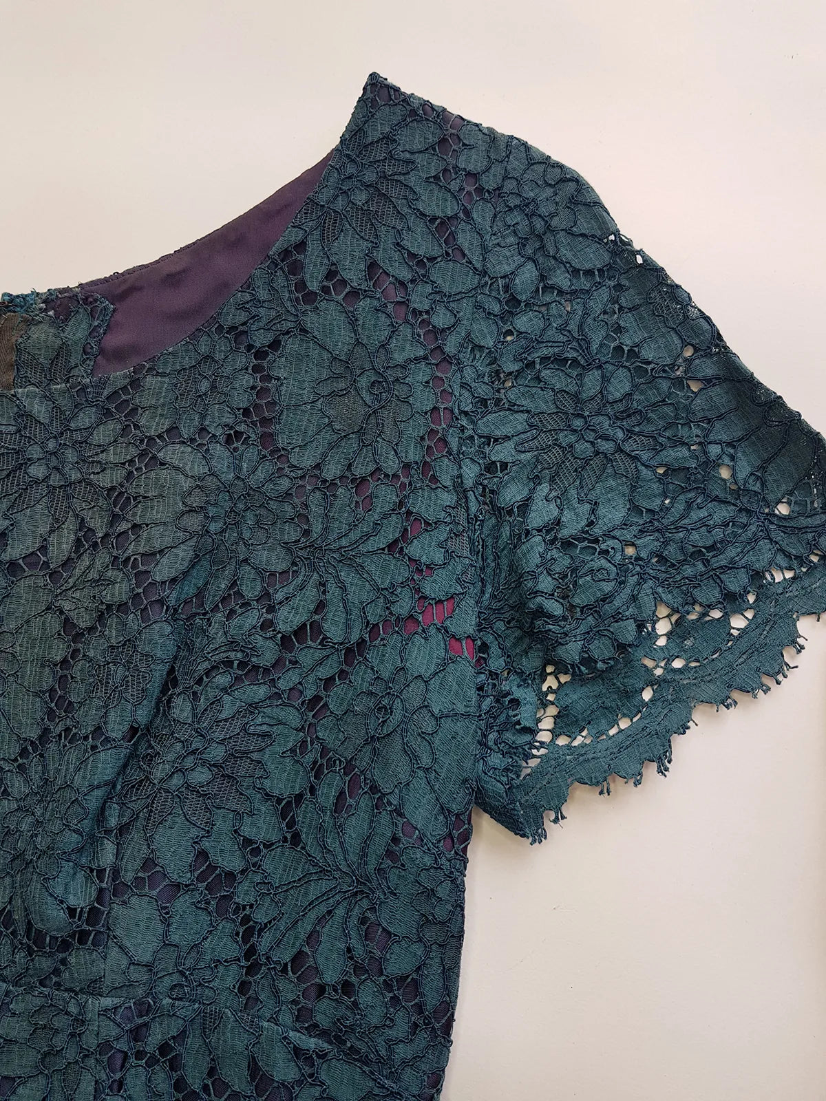 1950s Vintage Peacock Lace Dress - Scalloped Lace Hemline - Immaculate Tailoring - Fully Lined