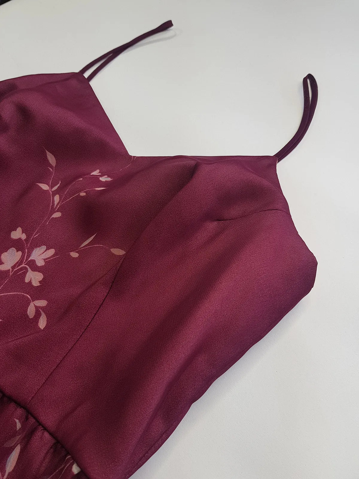 1970s Vintage Incredible Watercolor Crane Print Summertime Dress - Dusky Purples & Pinks - Hourglass Waist & Structured Bust - Double Layered Light & Strappy - Absolutely Beautiful