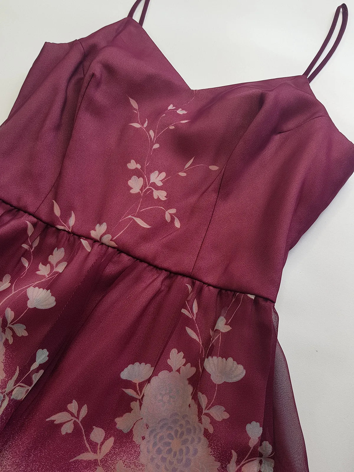 1970s Vintage Incredible Watercolor Crane Print Summertime Dress - Dusky Purples & Pinks - Hourglass Waist & Structured Bust - Double Layered Light & Strappy - Absolutely Beautiful