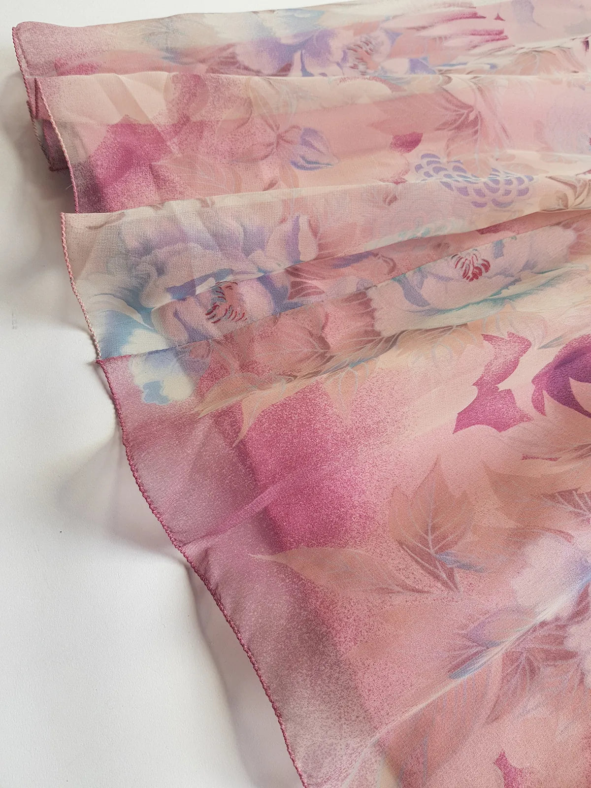 1970s Vintage Incredible Watercolor Crane Print Summertime Dress - Dusky Purples & Pinks - Hourglass Waist & Structured Bust - Double Layered Light & Strappy - Absolutely Beautiful