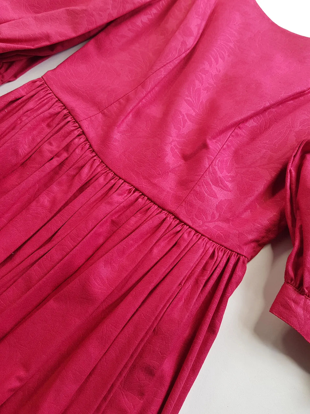 1980s Authentic Laura Ashley Designer Vintage Dress - Perfect Raspberry Colour - Fitted Top Hourglass Waist & Flared Mid Length Skirt - Puff Sleeves - Unbelievably Beautiful