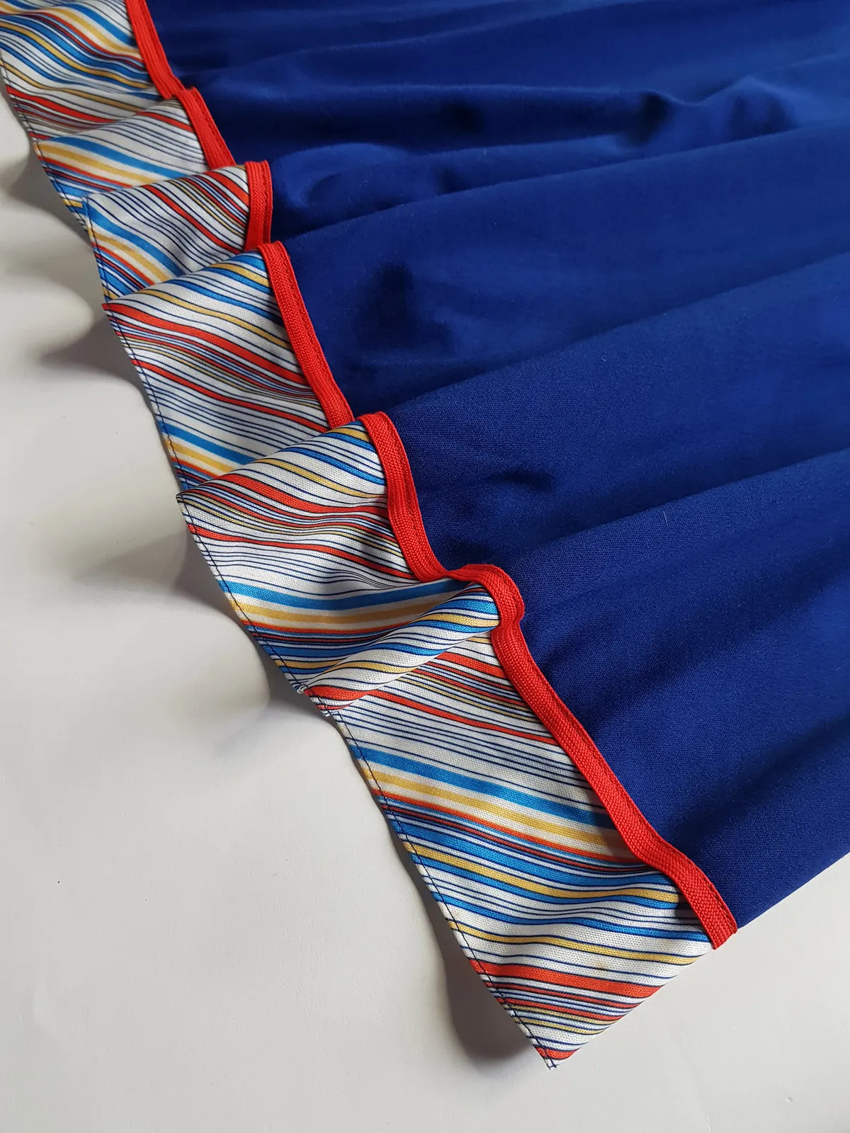 1970s Vintage Handkerchief Summertime Dress - Hourglass Waist - Off Shoulder & Knee Length - Absolutely Beautiful Asymmetrical Sleeves - Elastic Waist