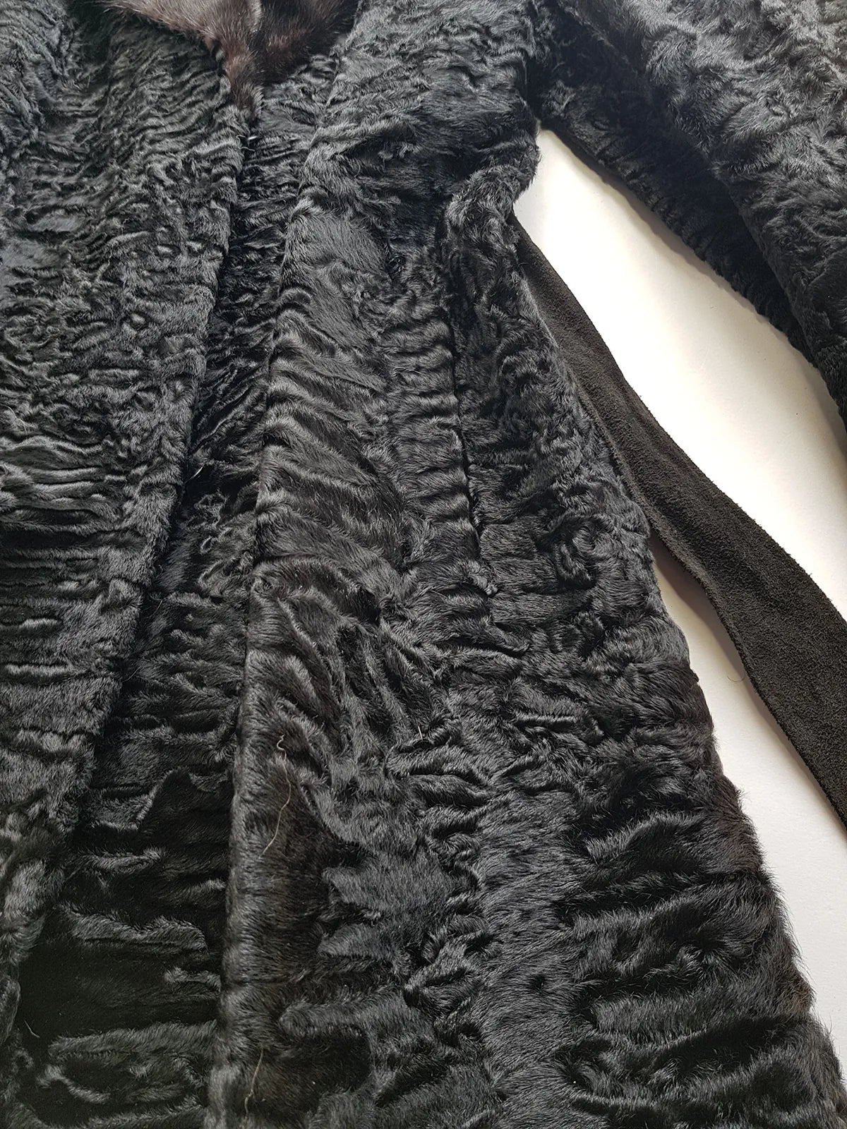 1960s Vintage Fox Fur & Curly Lambskin Coat - Super Soft Layers of Fur & Wool