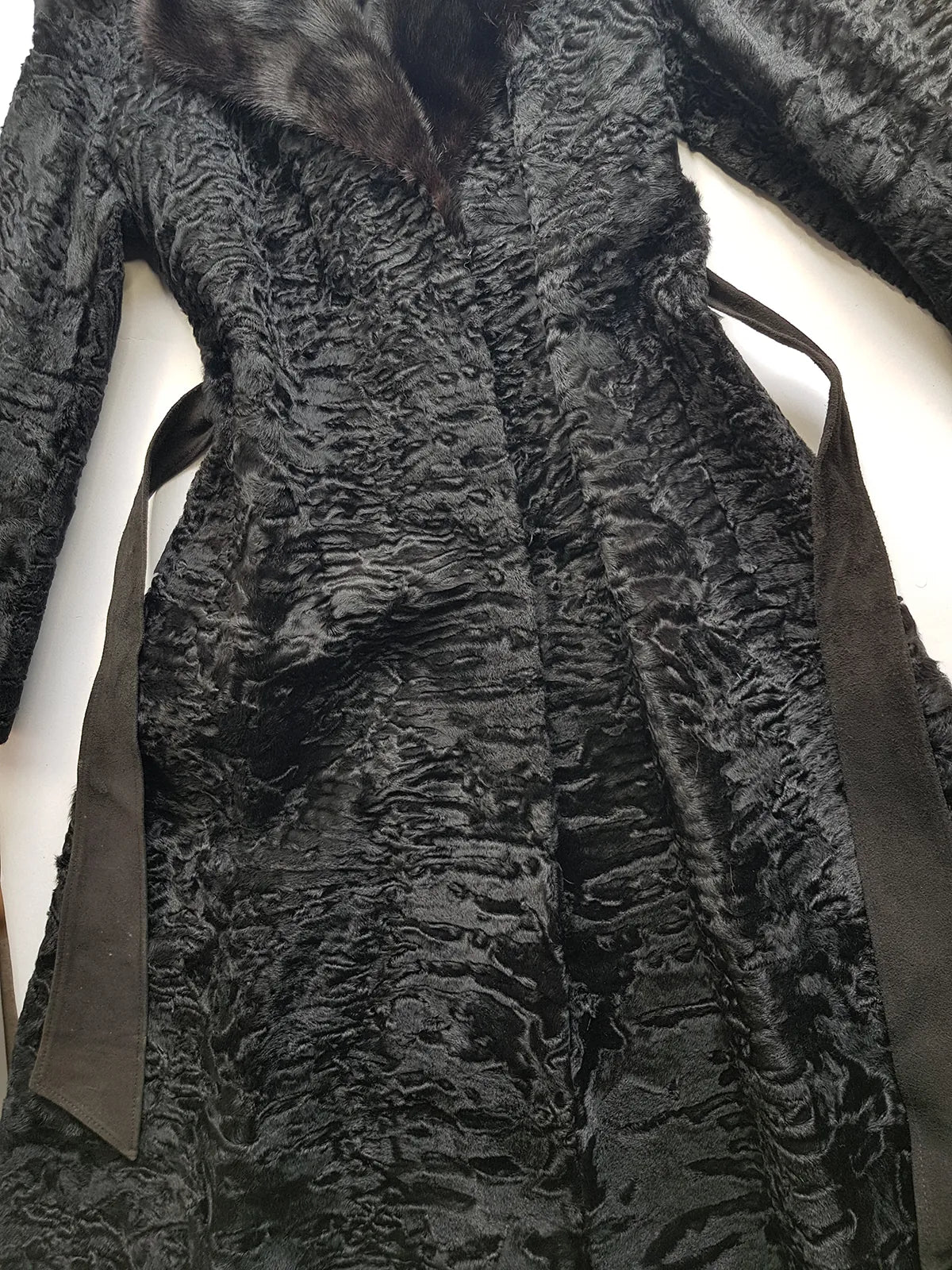 1960s Vintage Fox Fur & Curly Lambskin Coat - Super Soft Layers of Fur & Wool