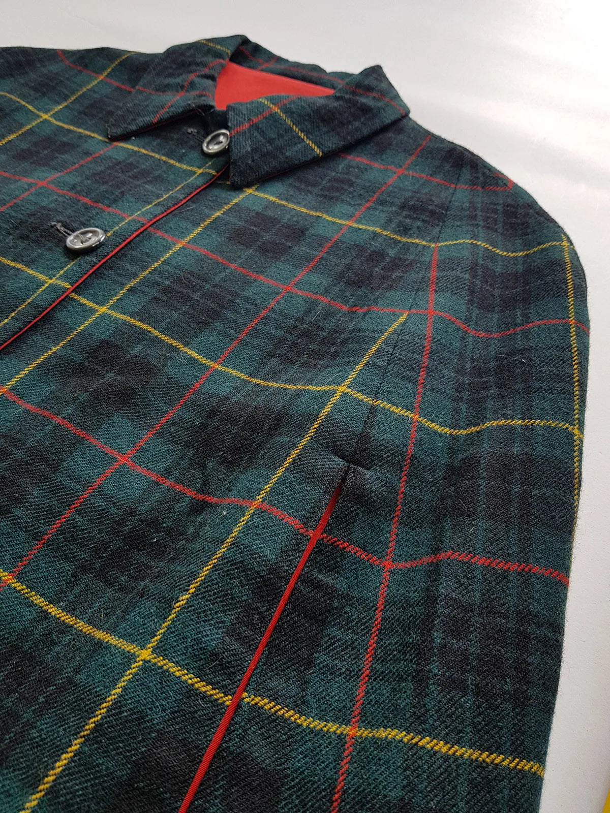 Vintage 1960s Plaid Cape in Hunter Green with Knockout Red Lining - Ralph Lauren Equestrian Style - Button Front Closure
