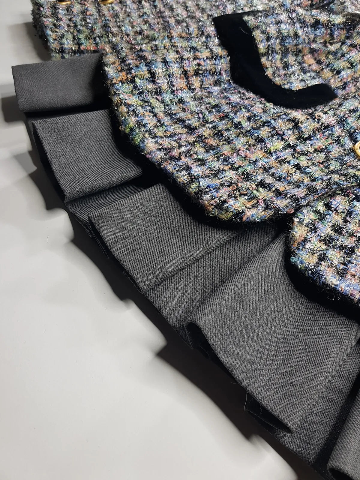 Givenchy Couture Designer Vintage Tweed & Velvet - Wool & Mohair Blazer - Spring Colours - France