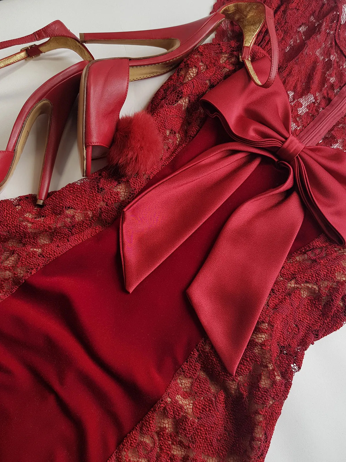 1990s Romantic Ruby Red Designer Vintage Lace & Velvet Dress - Knockout for Evening & The Perfect Dinner Date - Unbelievably Gorgeous