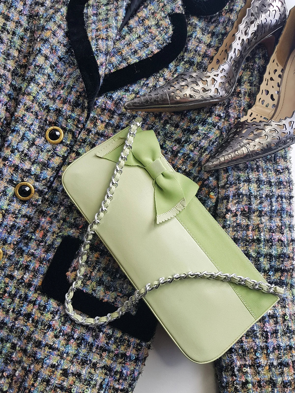 Vintage 2000s Designer Beverly Feldman Leather Purse in the Sweetest Mint Green & Plaid Lining - Chain Strap & Little Bow with Intricate Scalloped Leather Edging (Original Dustbag Included)