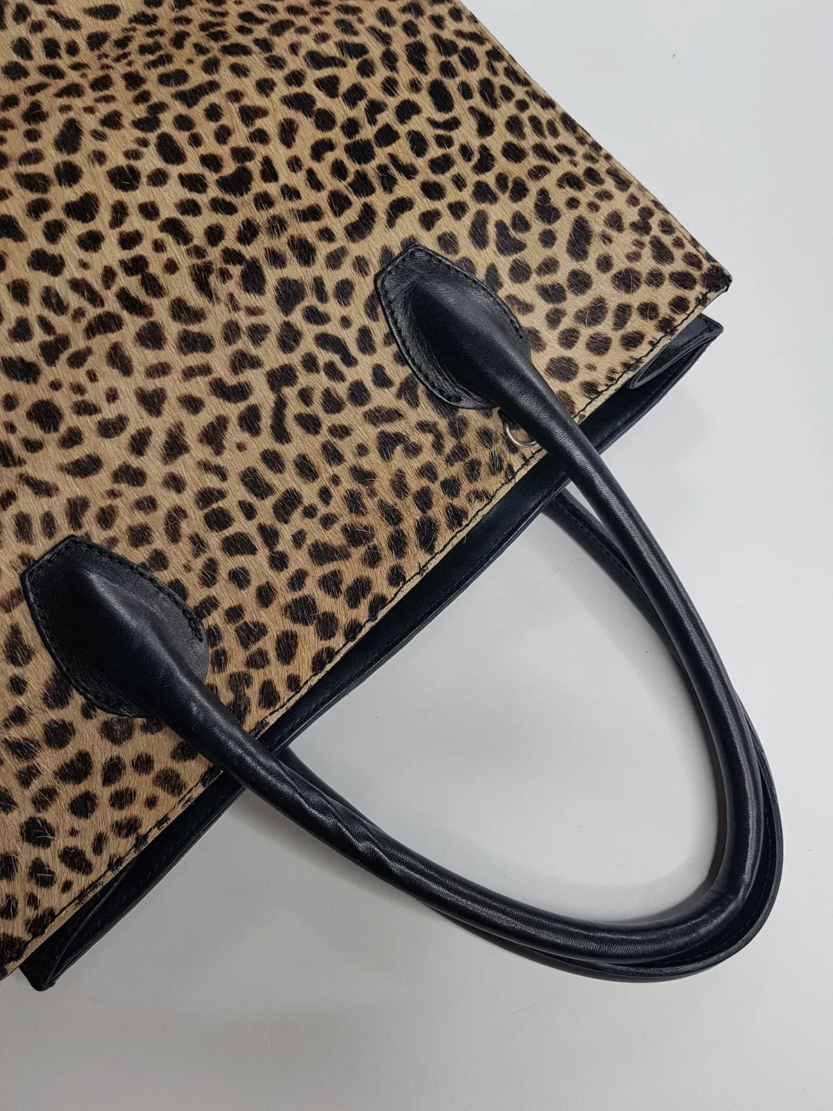 Perfect Vintage Italian Made 100% Genuine Leather Pony Hair Leather Purse