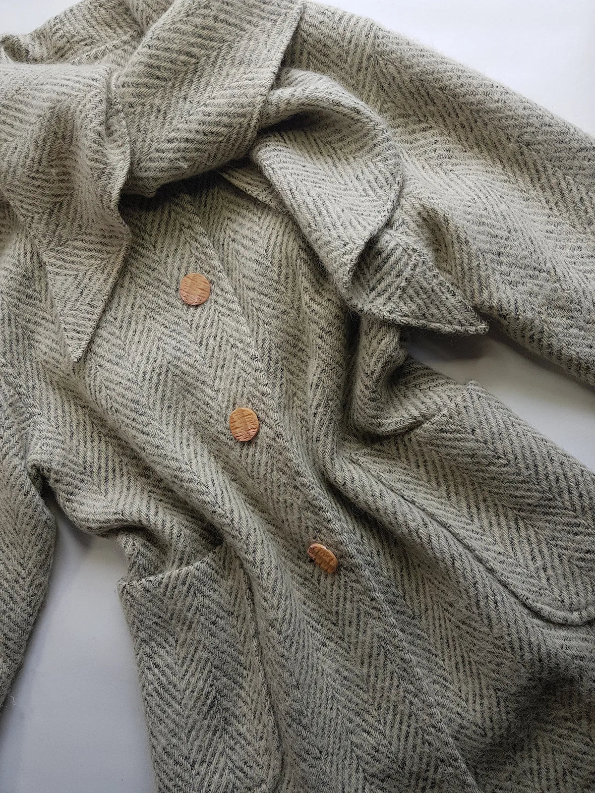 Vintage Chic Wool Coat in Very Light Soft Grey - 3/4 Length - Scarf Tie Neck that can be worn multiple ways - Button Closure - Pockets - Fully Lined