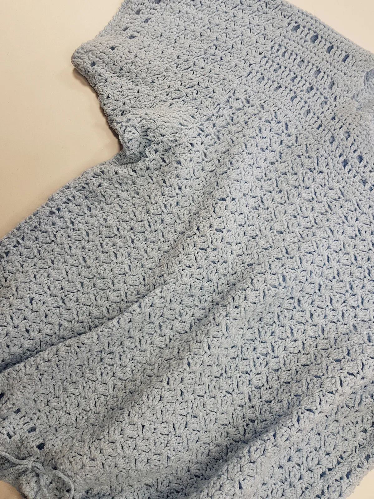 Very Sweet 1950s Rare Handmade knit top in Baby Blue - So Marilyn Monroe off-duty Vibes - Hand knitted pure wool - Square Neck - Drawstring Cinched Waist & Little Tassels