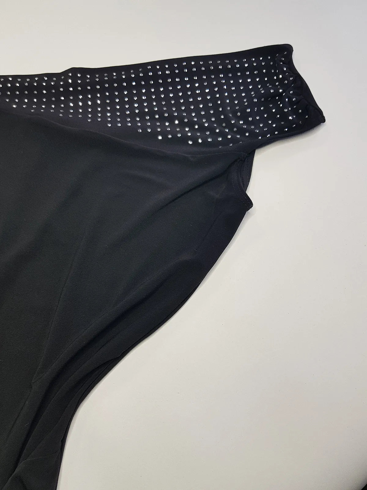 Iconic 90s Super Sexy Crystal Encrusted One Shoulder Gown - Absolutely Beautiful Silhouette & Hip Ruching - Black with Diamonds - Stretch body hugging high quality fabric