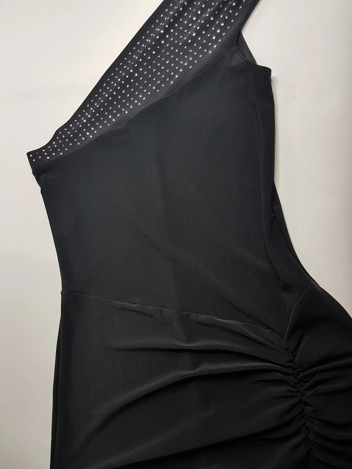 Iconic 90s Super Sexy Crystal Encrusted One Shoulder Gown - Absolutely Beautiful Silhouette & Hip Ruching - Black with Diamonds - Stretch body hugging high quality fabric