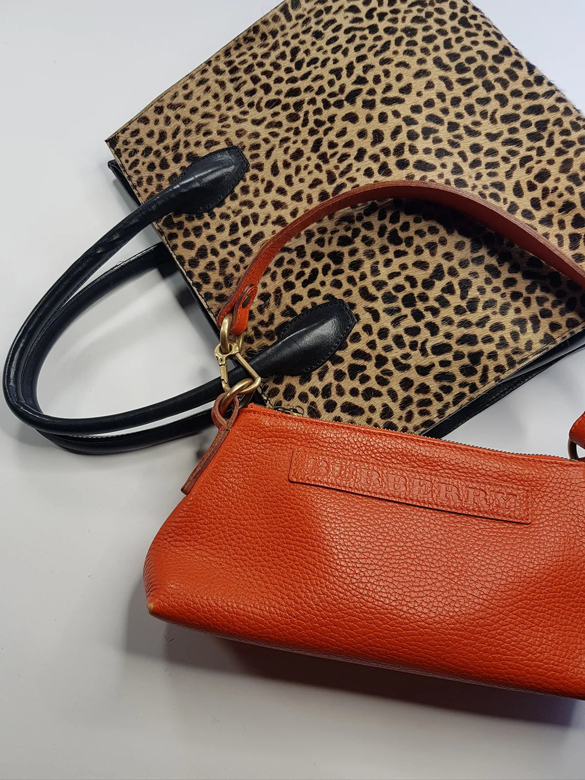 Authentic Burberry Purse in Tangerine - Genuine Leather - Made in Italy - Stamped - Antique Gold Hardware - Perfect Stitching