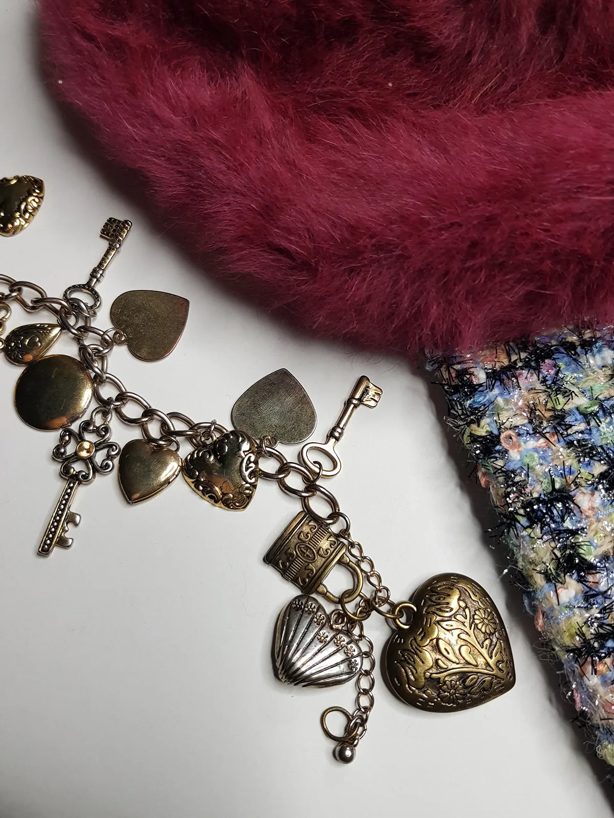 80s Vintage Romantic Whimsigoth Heart Padlocks & Keys Charm Bracelet in Mixed metals - Heavy & Beautiful Antique Metals - Engraved Hearts