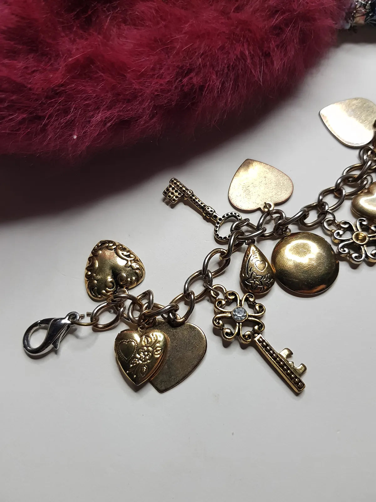80s Vintage Romantic Whimsigoth Heart Padlocks & Keys Charm Bracelet in Mixed metals - Heavy & Beautiful Antique Metals - Engraved Hearts