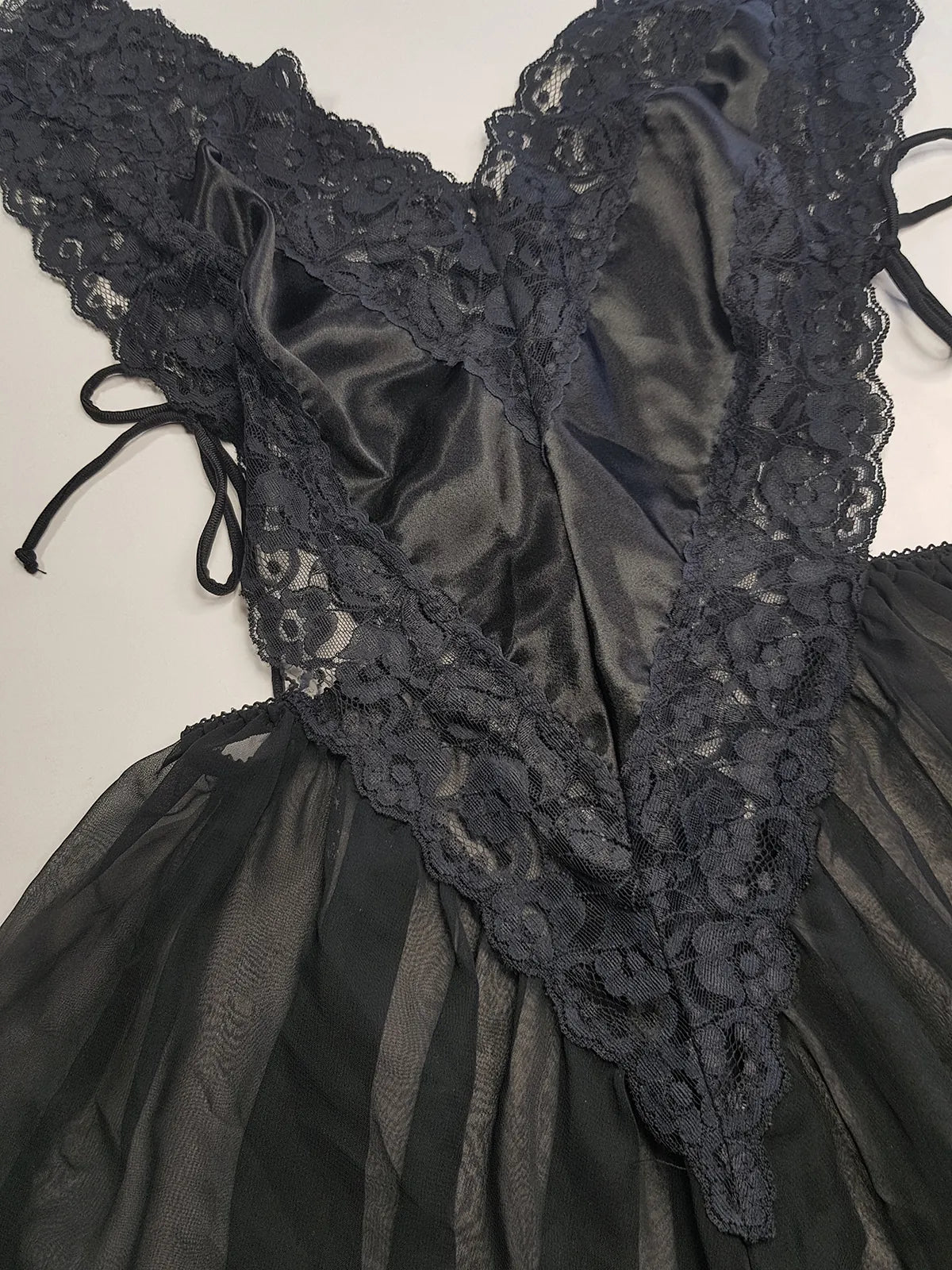 1990s Romantic Gothic Vintage Dreamy Lace & Satin High Cut Teddy - Unworn - Ties at the sides - Flouncy Skirt - Unbelievably Gorgeous in Beautiful Black Lace