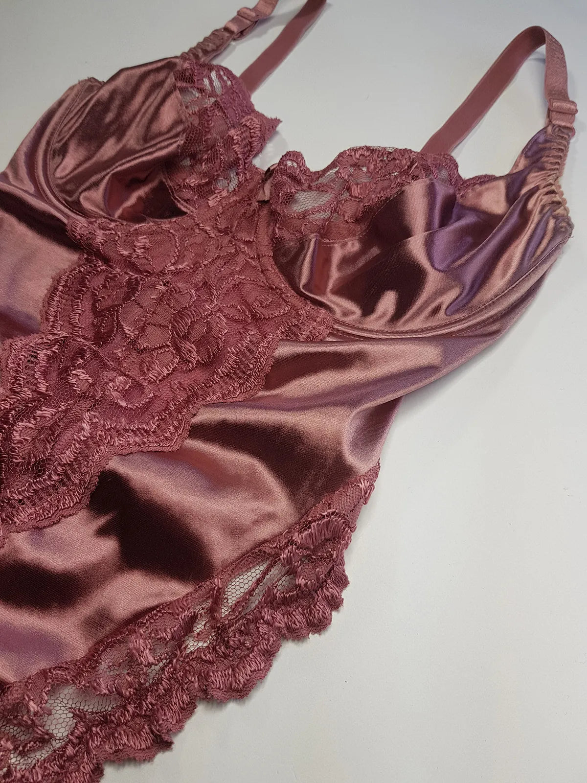 1990s Vintage Dreamy Lace & Satin High Cut Teddy Bodysuit - Unworn - Unbelievably Gorgeous in Sugary Pink