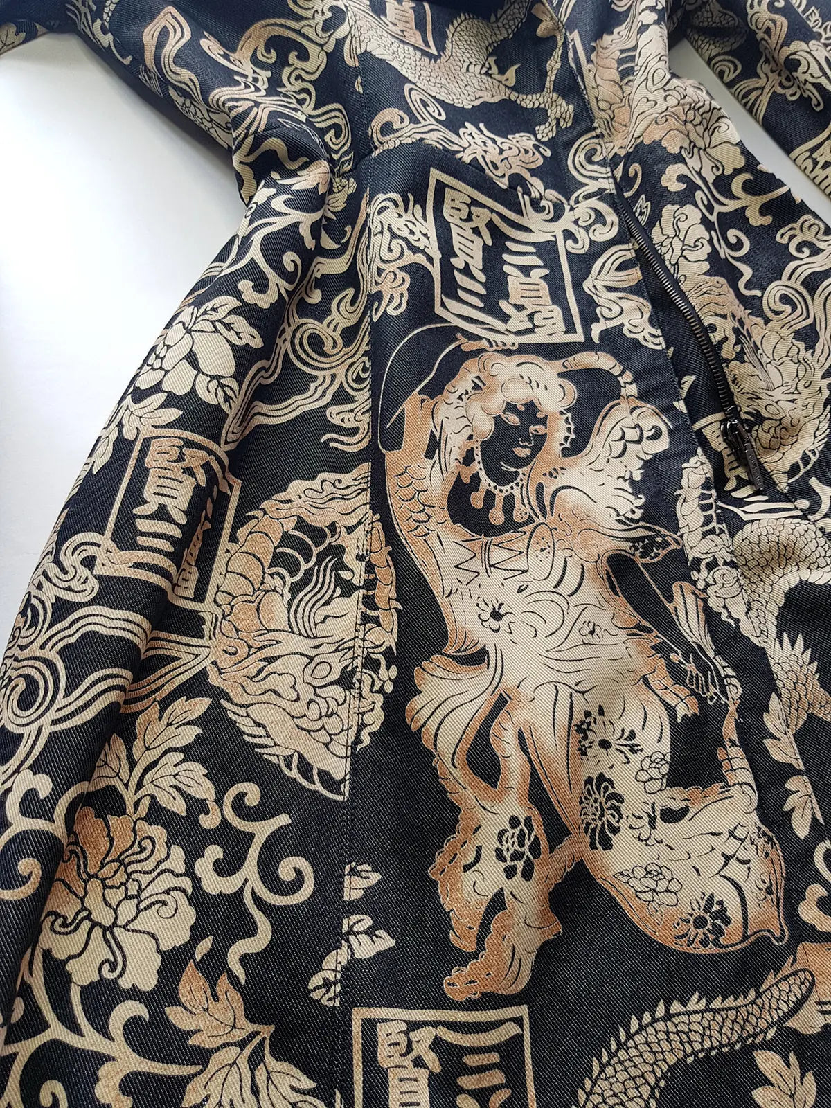 Rare 90s Kenzo France Dragon Denim Coat with Japanese Asian prints in 100% cotton - Made in Italy - Vegan Fur Collar - Fully Lined- Zip Front Closure - Dark Denim Blue with Taupe Gold Prints - Worn by Celebrities