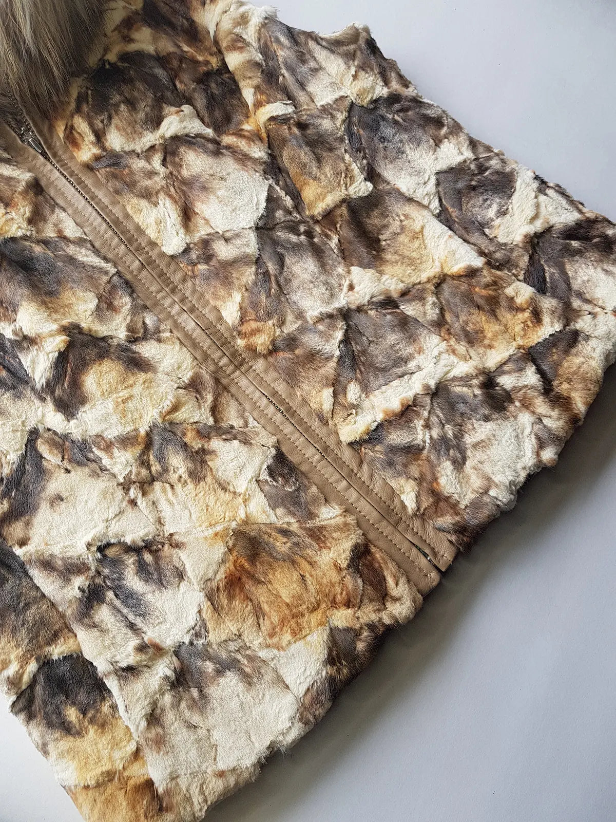 90s Vintage Brown & Cream Fur Vest with Incredible Fluffy Fox Fur Collar - Fully Lined - Chunky Heavy Zip Hardware