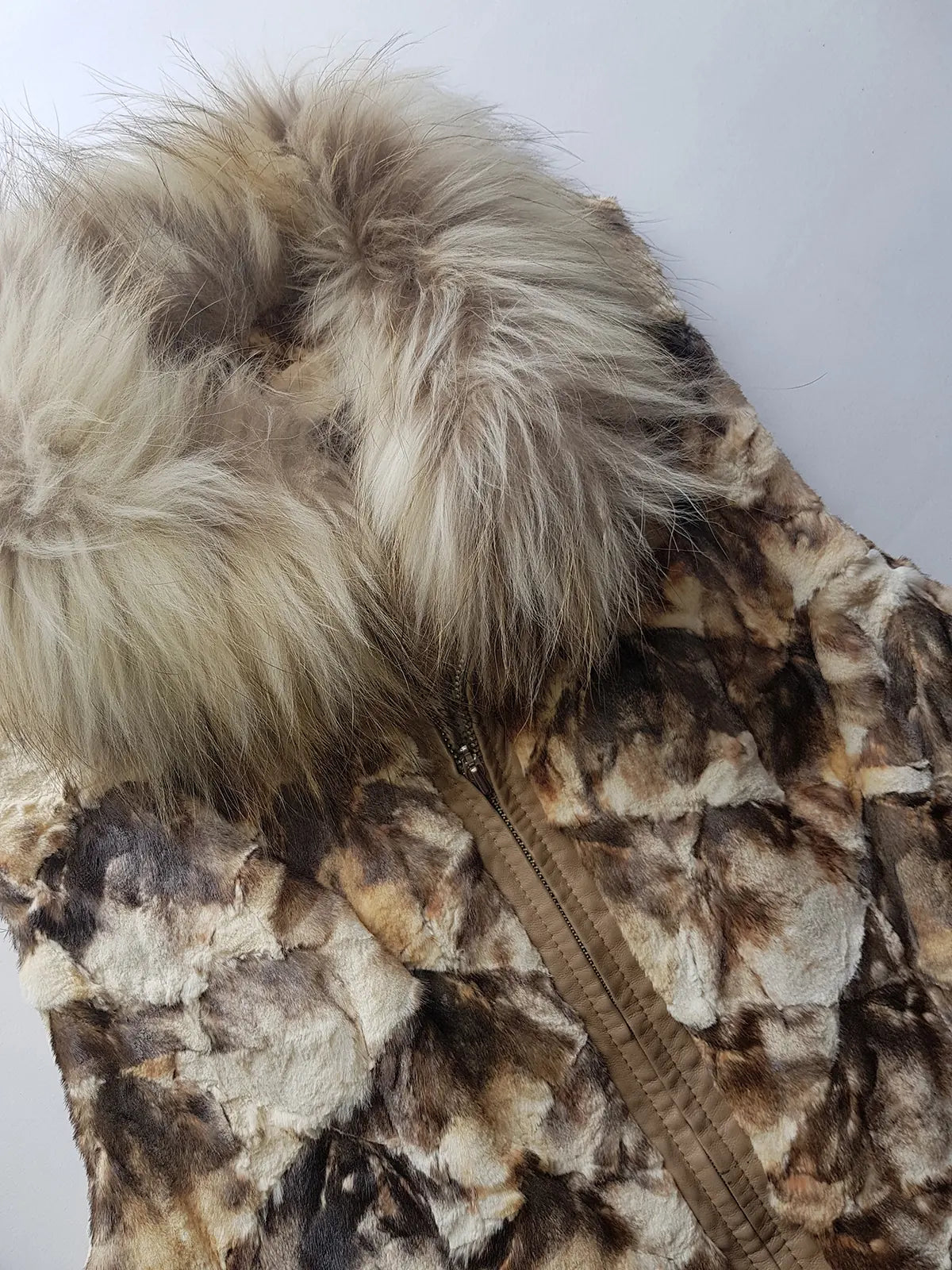 90s Vintage Brown & Cream Fur Vest with Incredible Fluffy Fox Fur Collar - Fully Lined - Chunky Heavy Zip Hardware