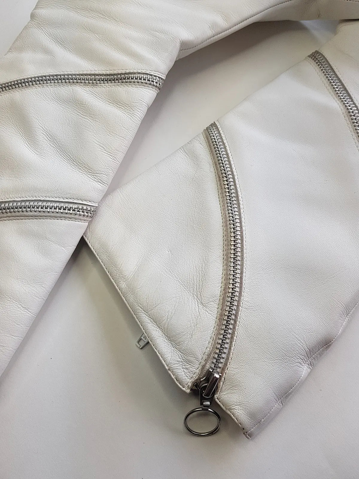 90S super sexy stiletto boots - knee high - metal hardware - wrap around metal zipper - glam rock / rockstar girlfriend