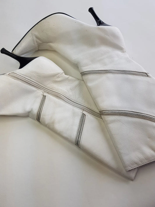 90S super sexy stiletto boots - knee high - metal hardware - wrap around metal zipper - glam rock / rockstar girlfriend