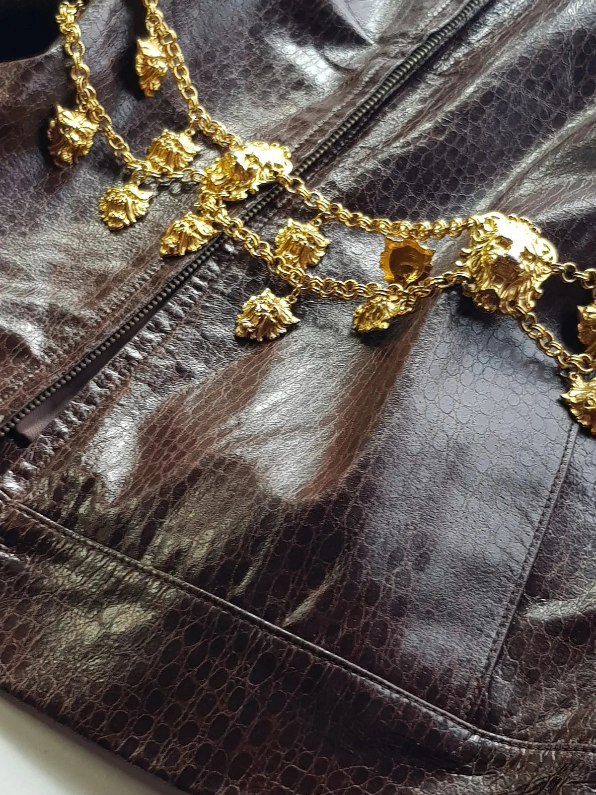 Vintage Italian Lions Head chain belt / knecklace - 1980s super heavy high quality - never worn - absolute knockout accessory  - wear multiple ways