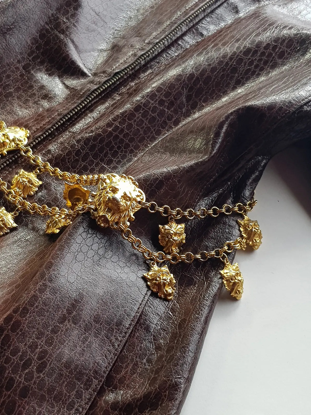 Vintage Italian Lions Head chain belt / knecklace - 1980s super heavy high quality - never worn - absolute knockout accessory  - wear multiple ways