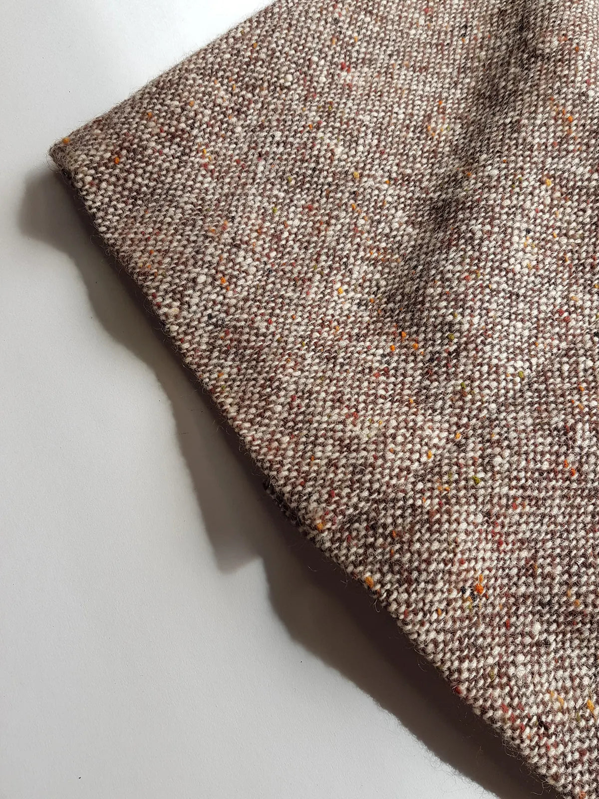 Authentic Valentino Vintage Pencil Skirt in 100% Wool - Made in Italy - The perfect neutral skirt - wardrobe staple in the highest quality