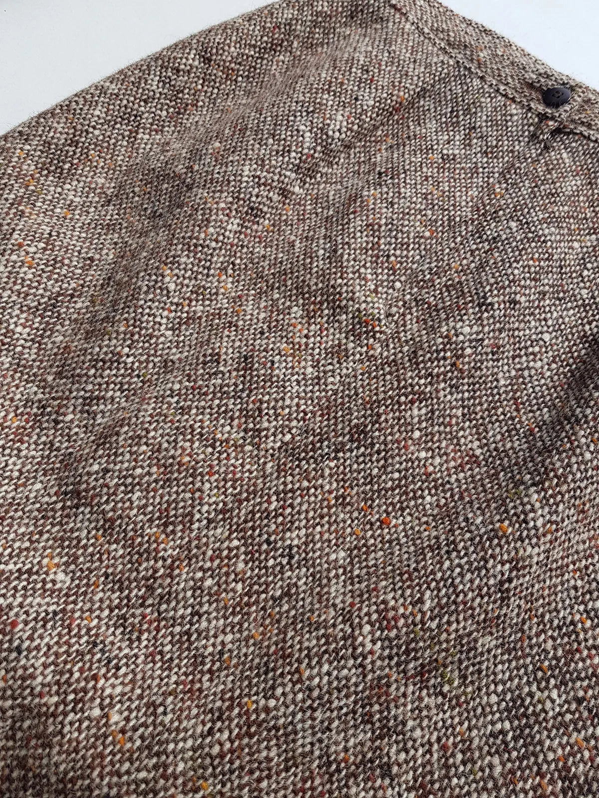 Authentic Valentino Vintage Pencil Skirt in 100% Wool - Made in Italy - The perfect neutral skirt - wardrobe staple in the highest quality
