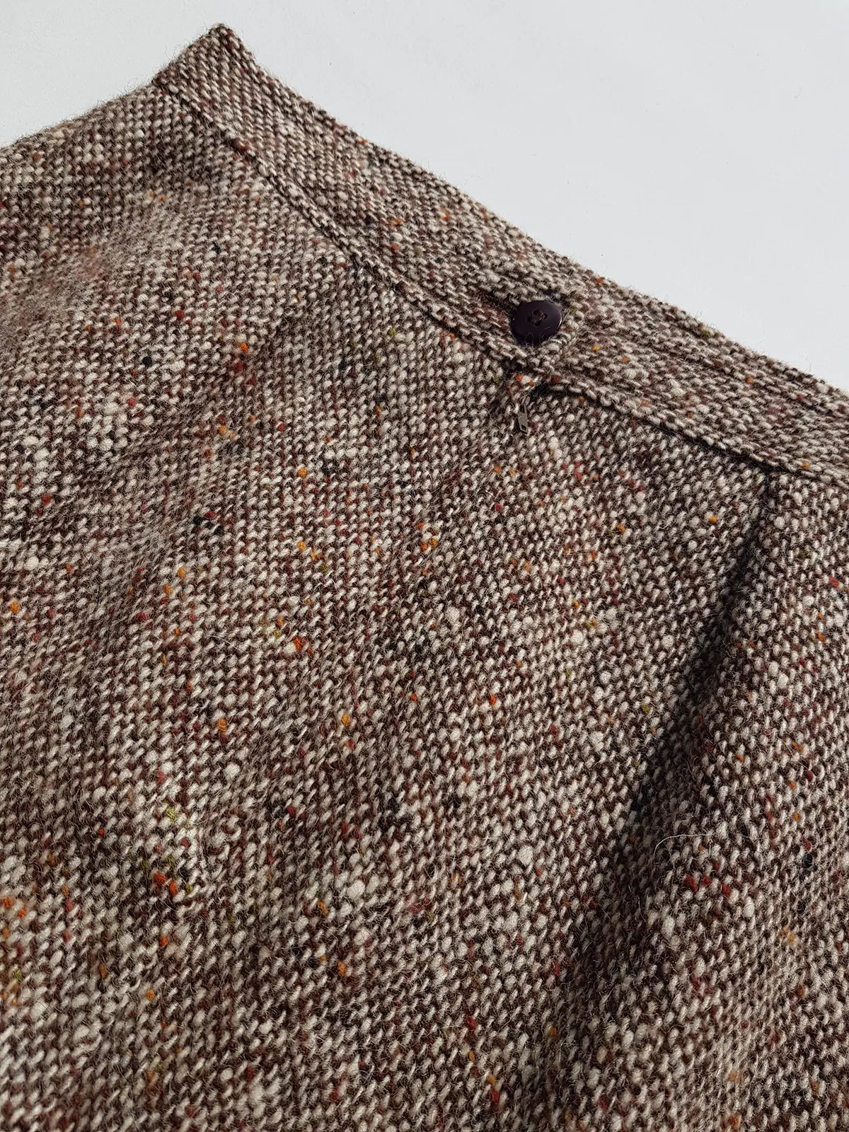 Authentic Valentino Vintage Pencil Skirt in 100% Wool - Made in Italy - The perfect neutral skirt - wardrobe staple in the highest quality