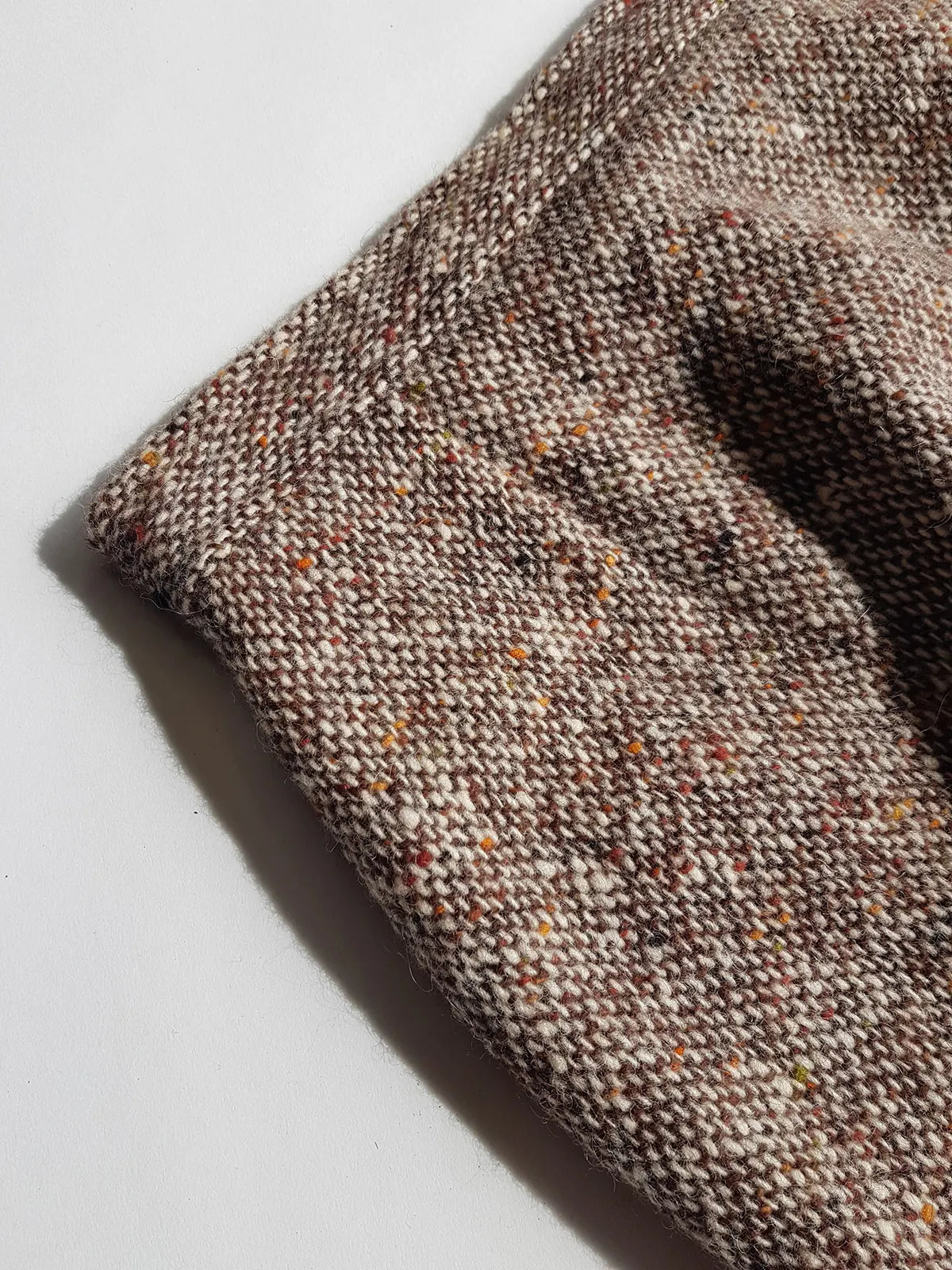 Authentic Valentino Vintage Pencil Skirt in 100% Wool - Made in Italy - The perfect neutral skirt - wardrobe staple in the highest quality