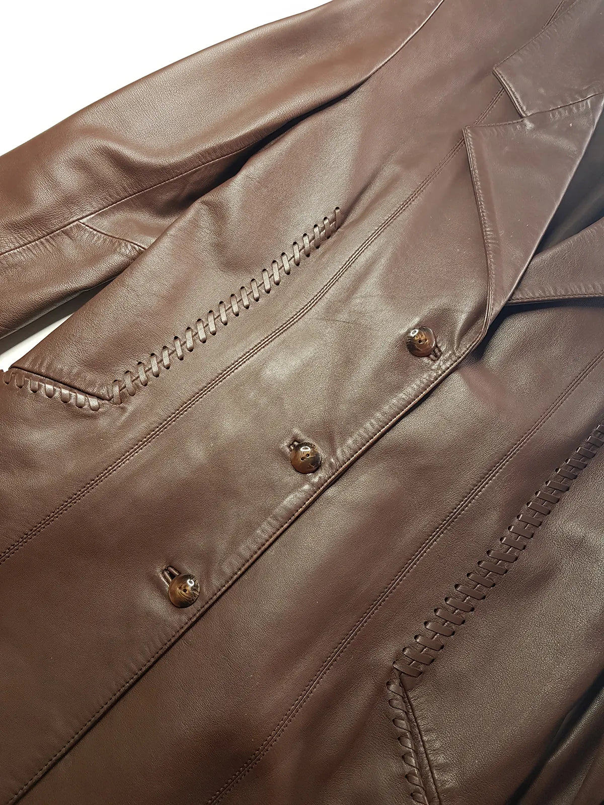 Italian Vintage Rich Hickory Brown 90s Vintage 100% Genuine Leather Jacket - Hourglass Cut Tailoring - Feature Braided Leather Detailing