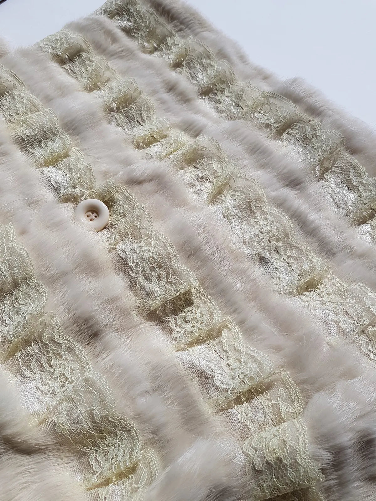 Vintage 90s Fox Fur & Lace Coat with Incredible Fluffy Fox Fur Collar - Fully Lined - Layers of fur & Lace in Cream tones - button front