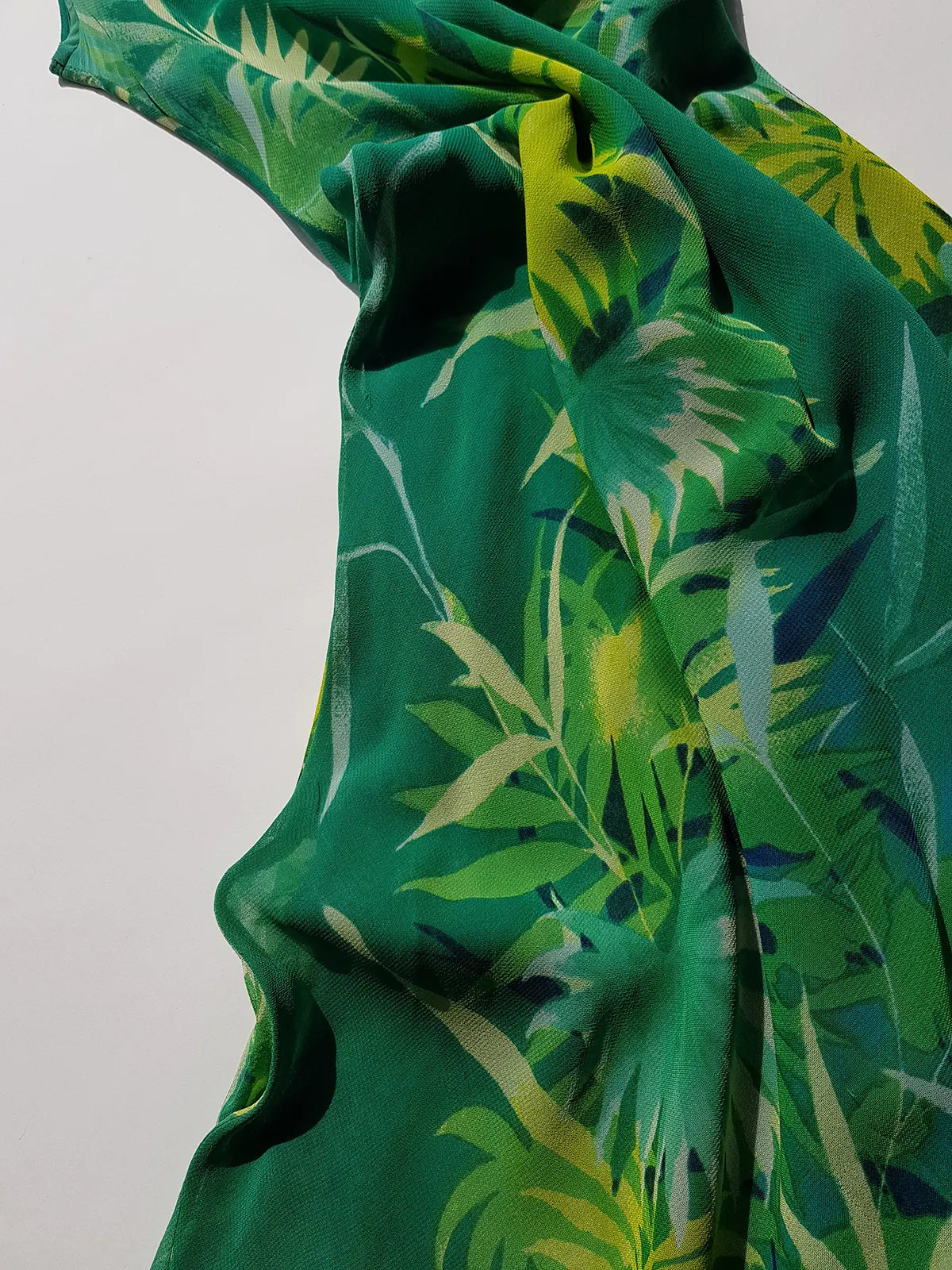 Rene Derhy Designer 90s Vintage Incredible Ruffled Green Dress in Tropical Print - Wrap look - very light and flowy