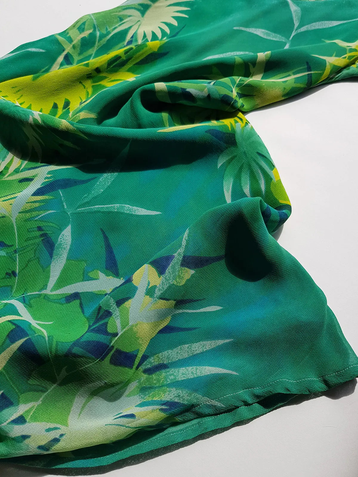 Rene Derhy Designer 90s Vintage Incredible Ruffled Green Dress in Tropical Print - Wrap look - very light and flowy