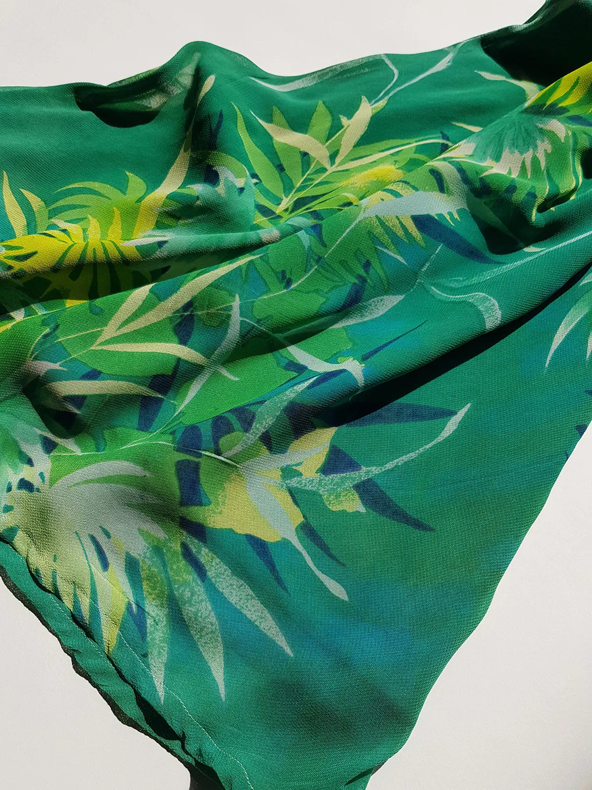 Rene Derhy Designer 90s Vintage Incredible Ruffled Green Dress in Tropical Print - Wrap look - very light and flowy